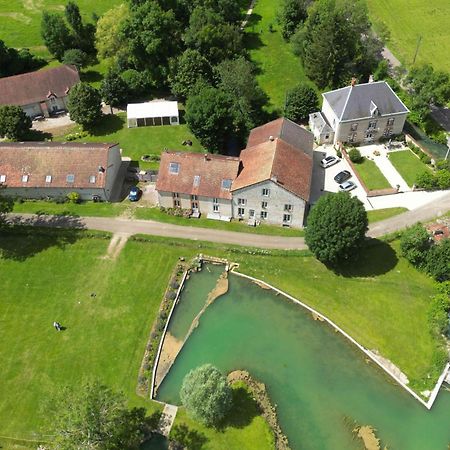 Moulin de la Fleuristerie Bed & Breakfast Orges Exterior foto